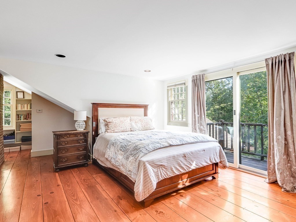 13 Ober St