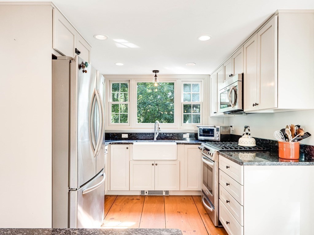 13 Ober St