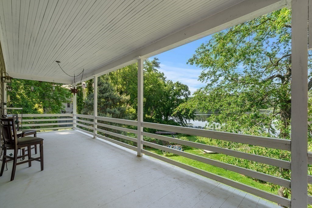 259 Lake Dr