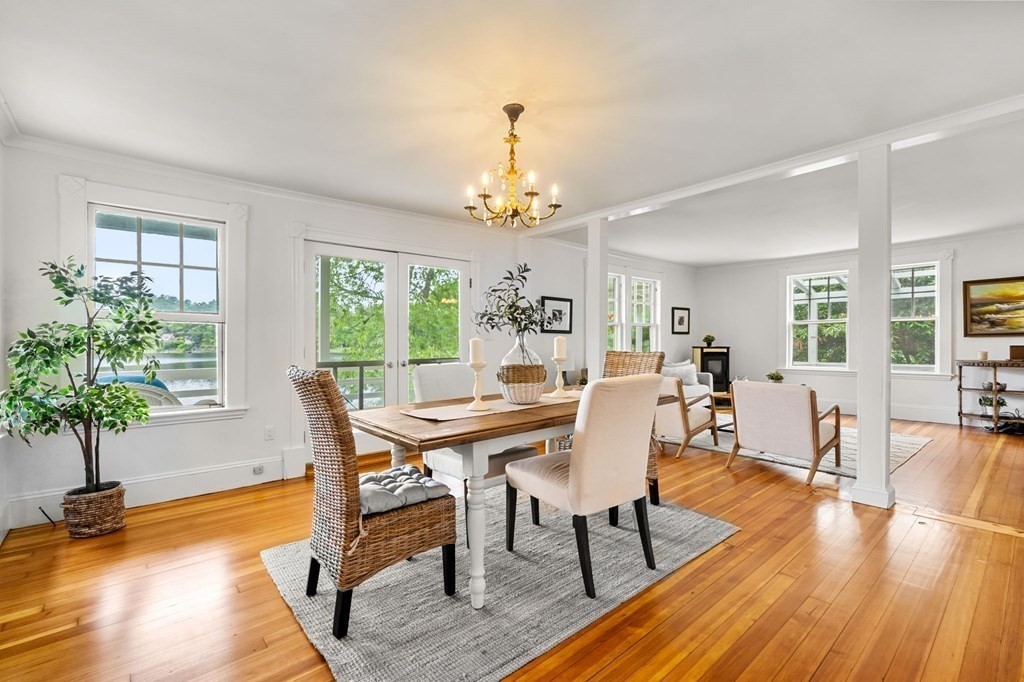259 Lake Dr