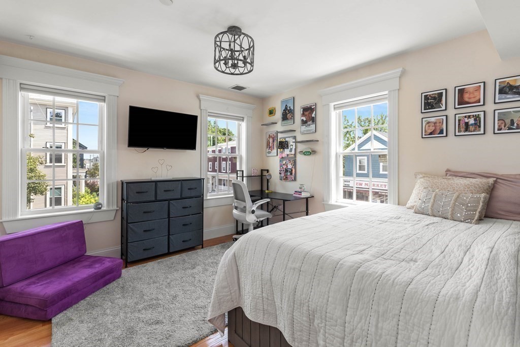 106 Bridge St # 3