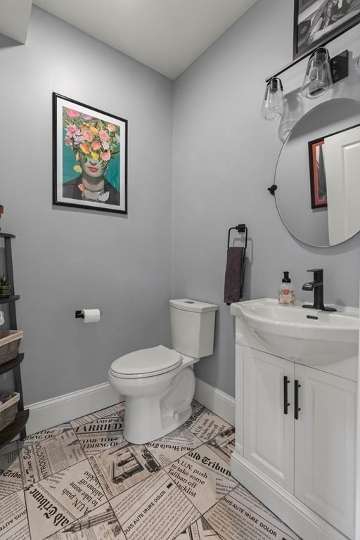 106 Bridge St # 3