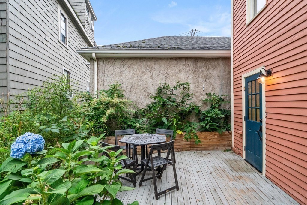 97 Essex St # 3