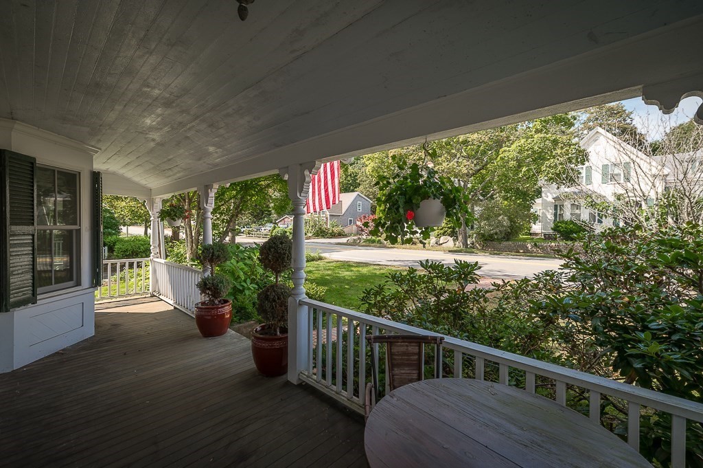 337 Summer St