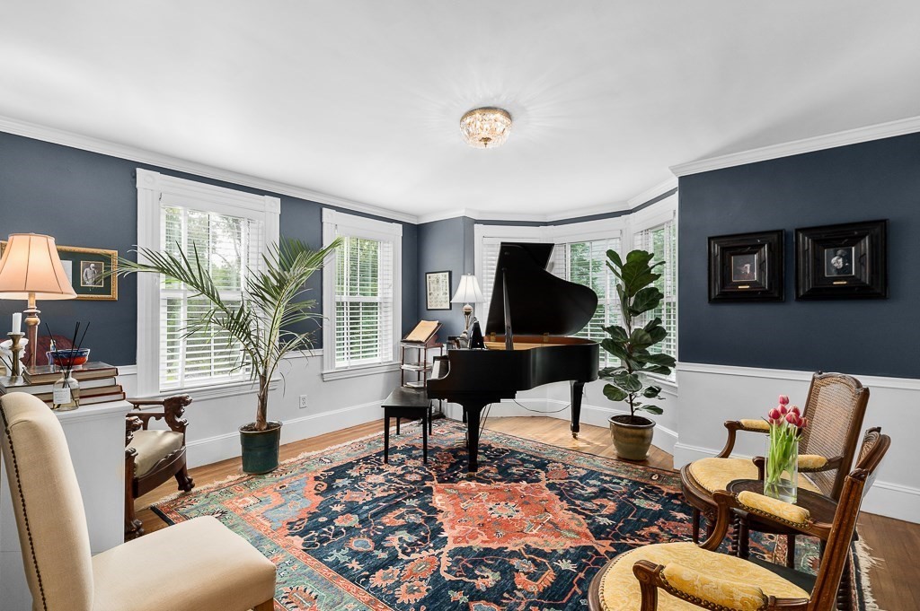 337 Summer St