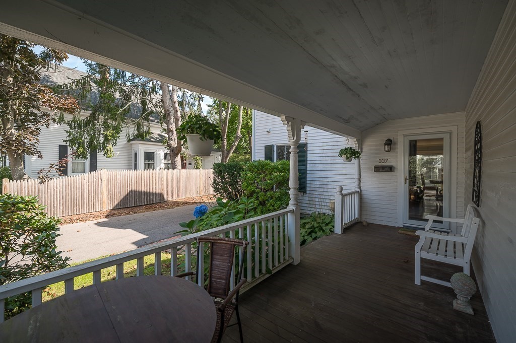 337 Summer St