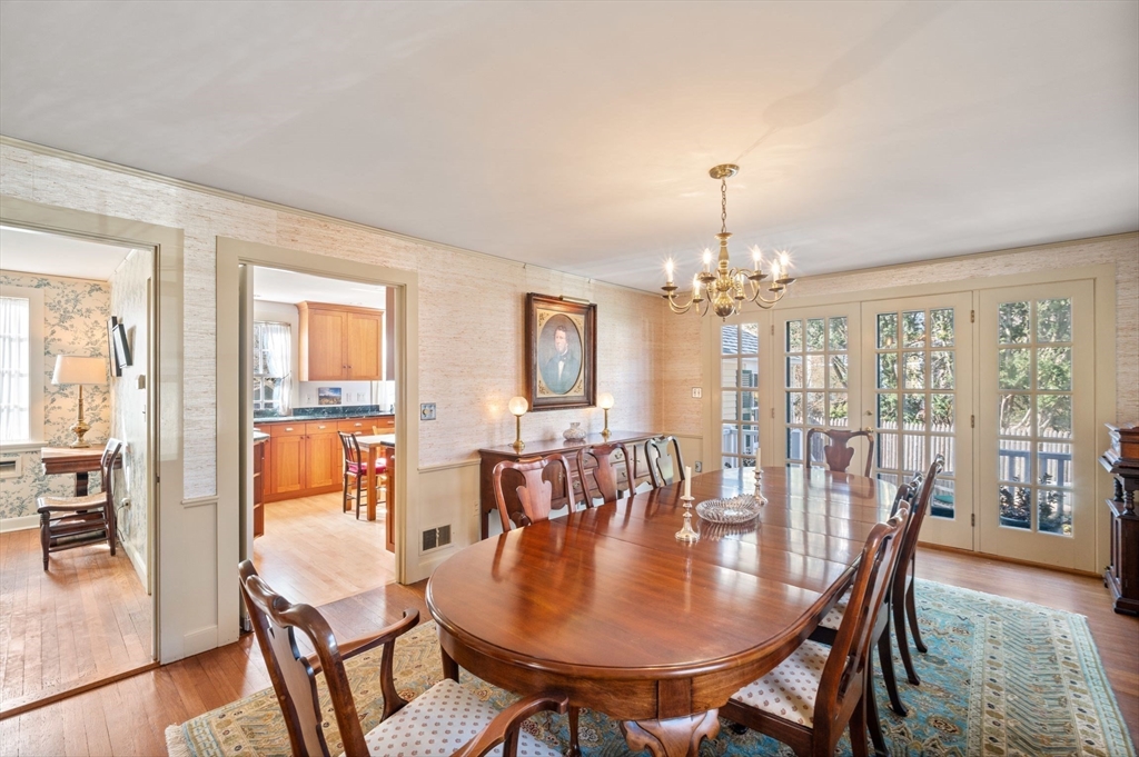 4 Pickering St