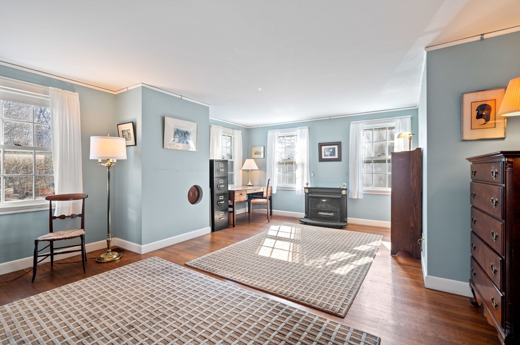 4 Pickering St