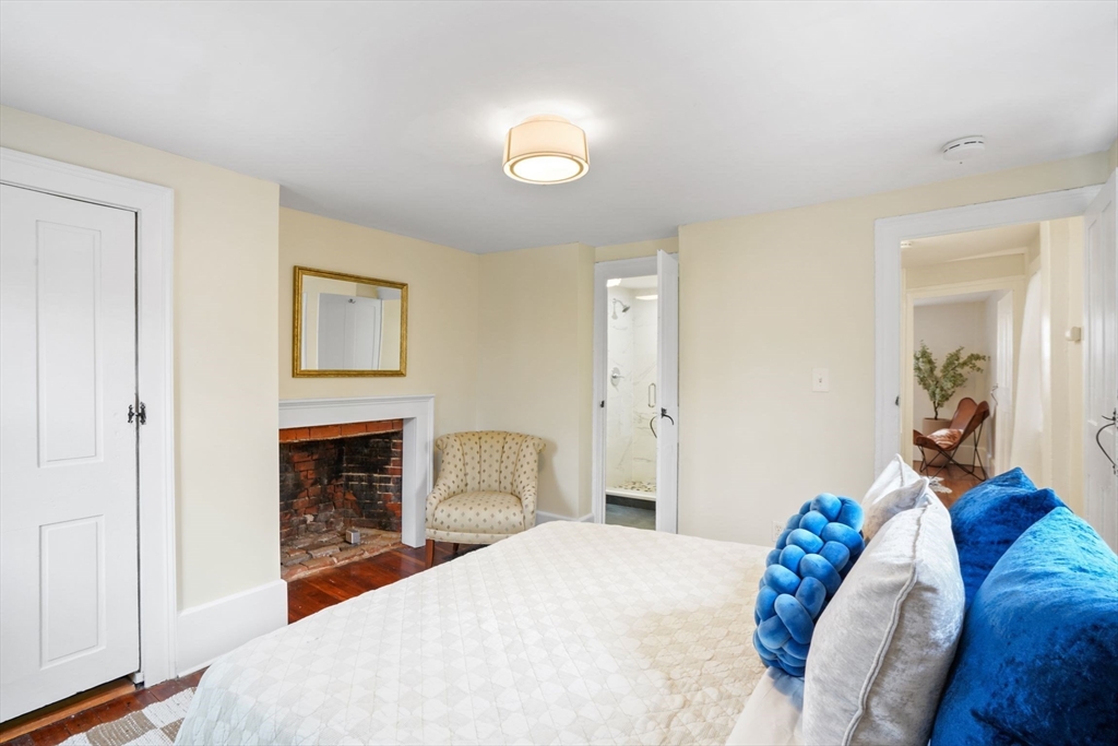 58 Derby St