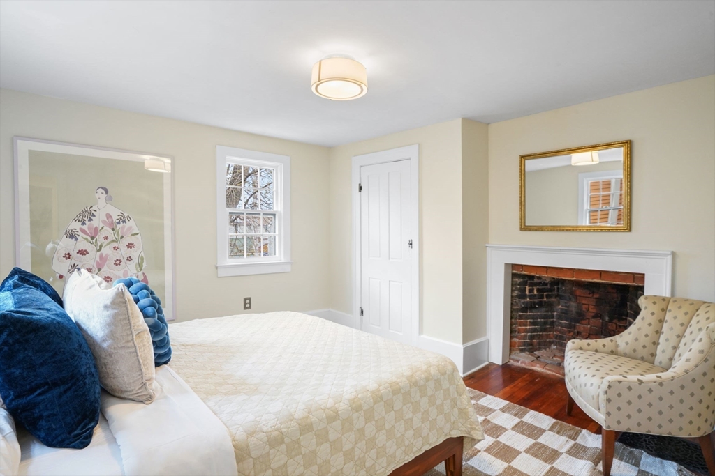 58 Derby St