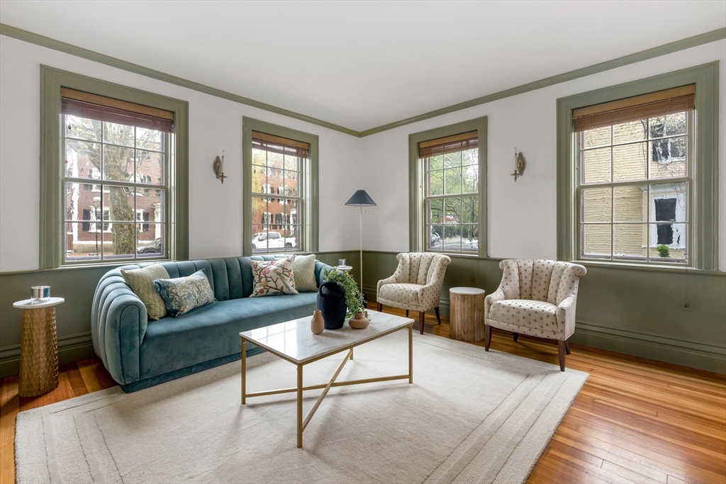 18 Chestnut St