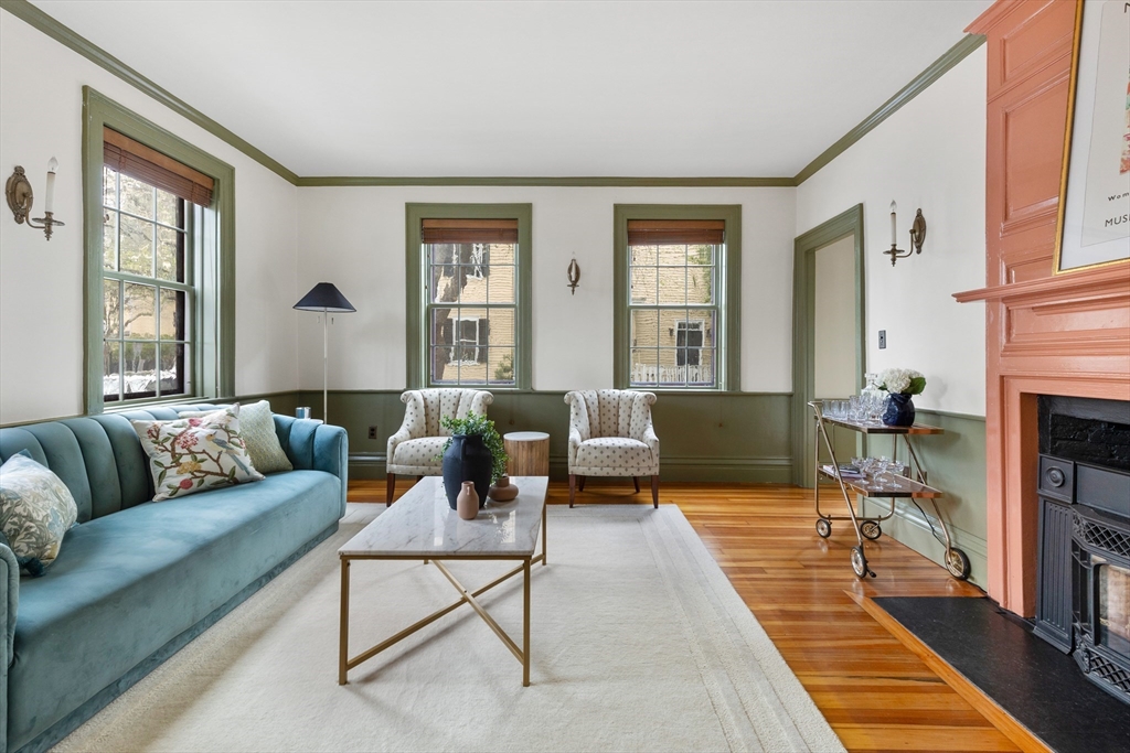 18 Chestnut St