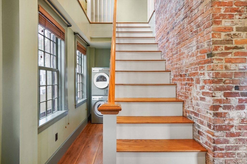 18 Chestnut St