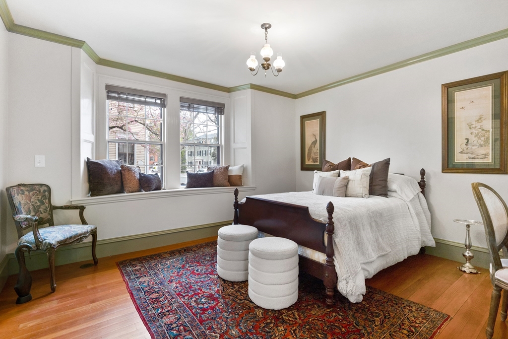 18 Chestnut St