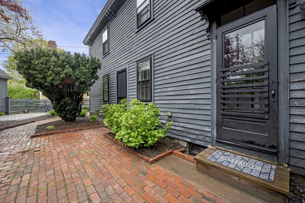 112 Federal Street # 1