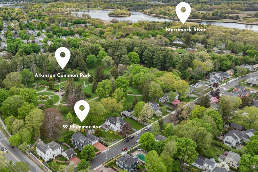 52 Plummer Ave