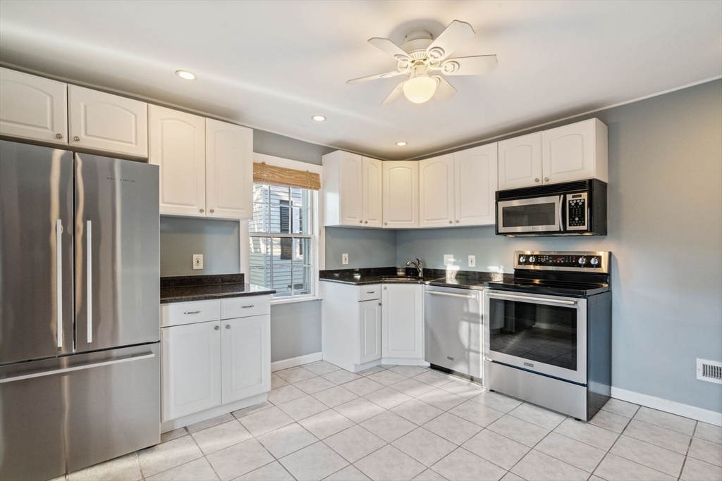 12 Winthrop St # 2