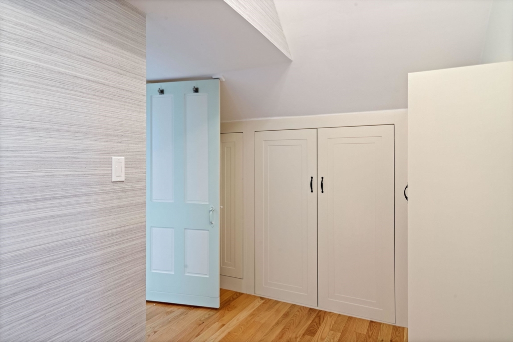 12 Winthrop St # 2
