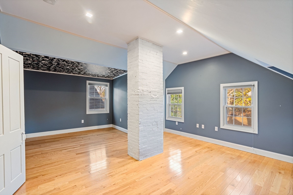 12 Winthrop St # 2