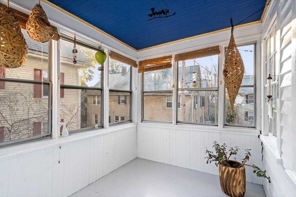 12 Winthrop St # 2
