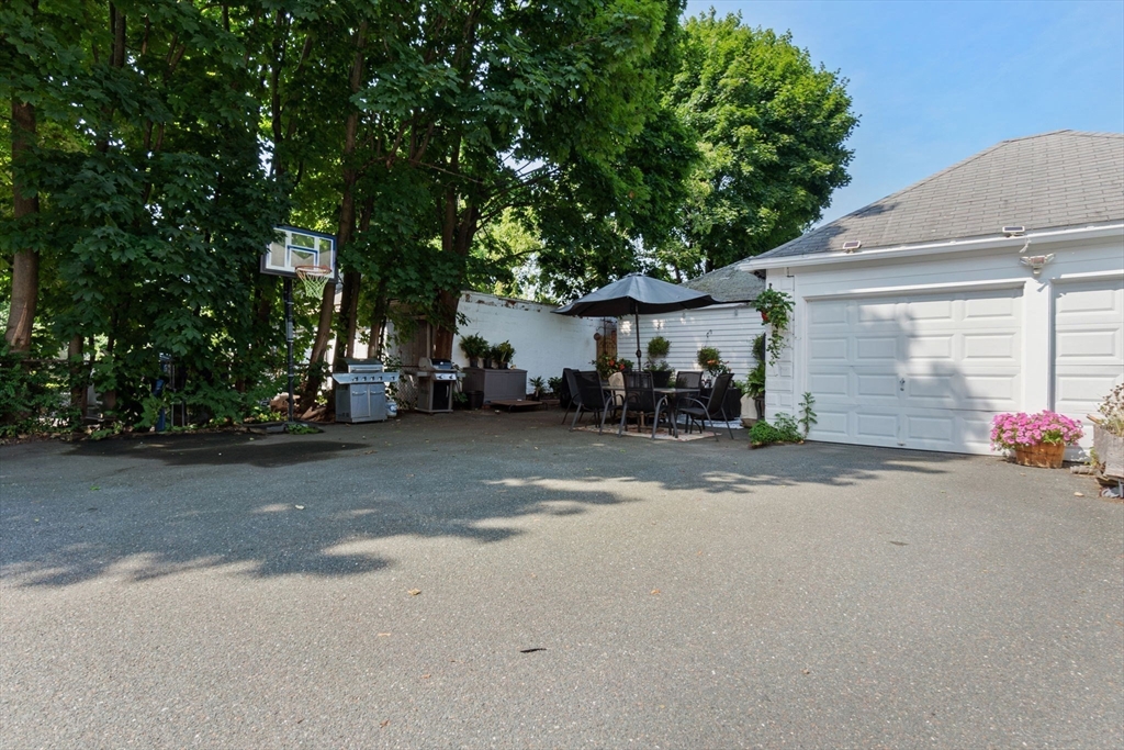 2A Linden Street # 1