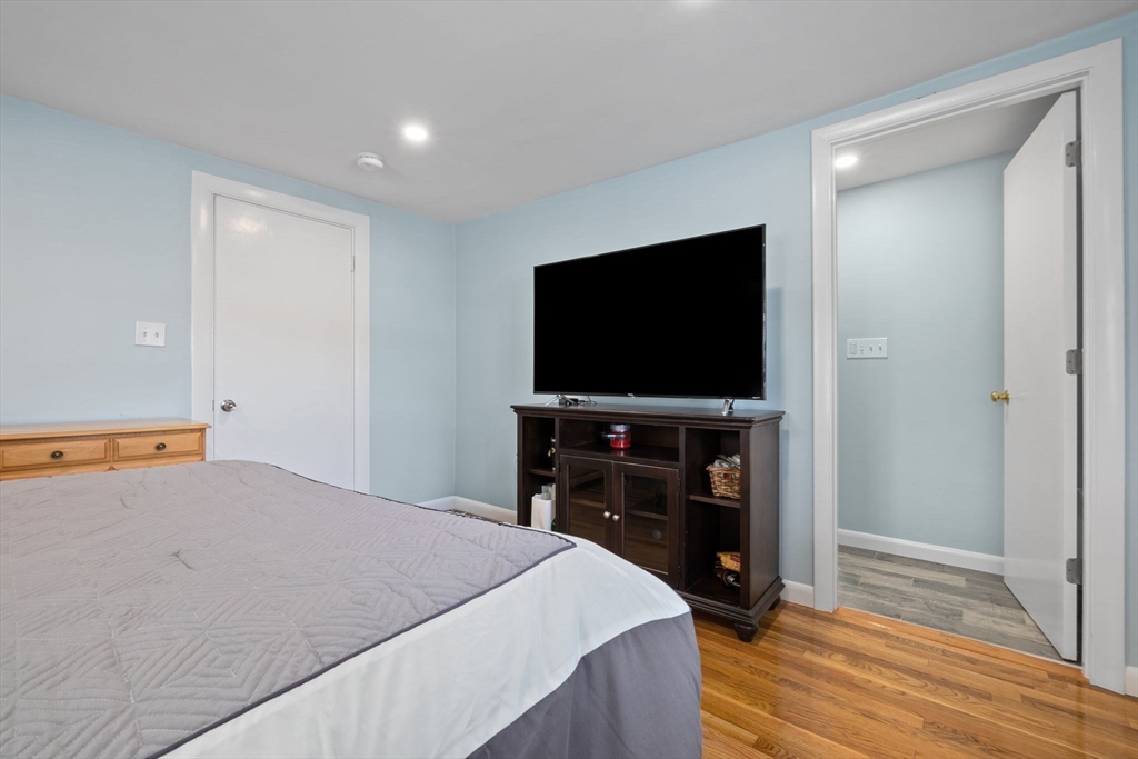 2A Linden Street # 1