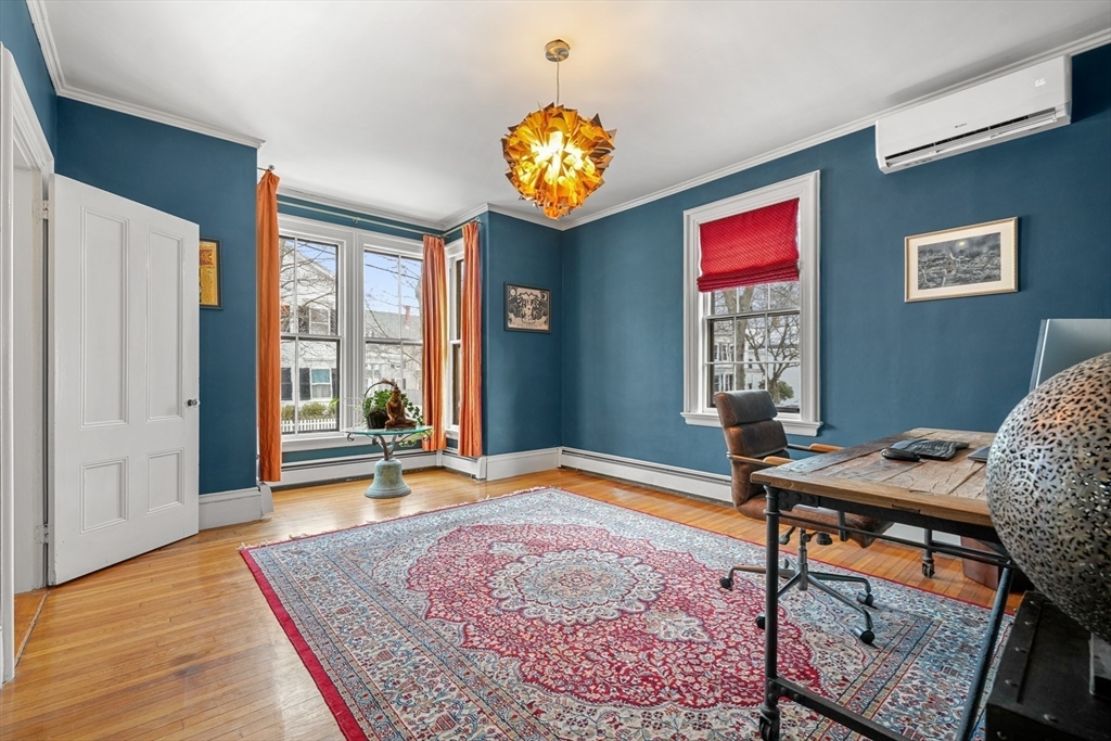 23 Buffum St