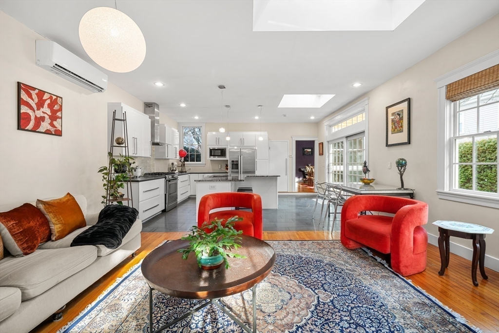 23 Buffum St