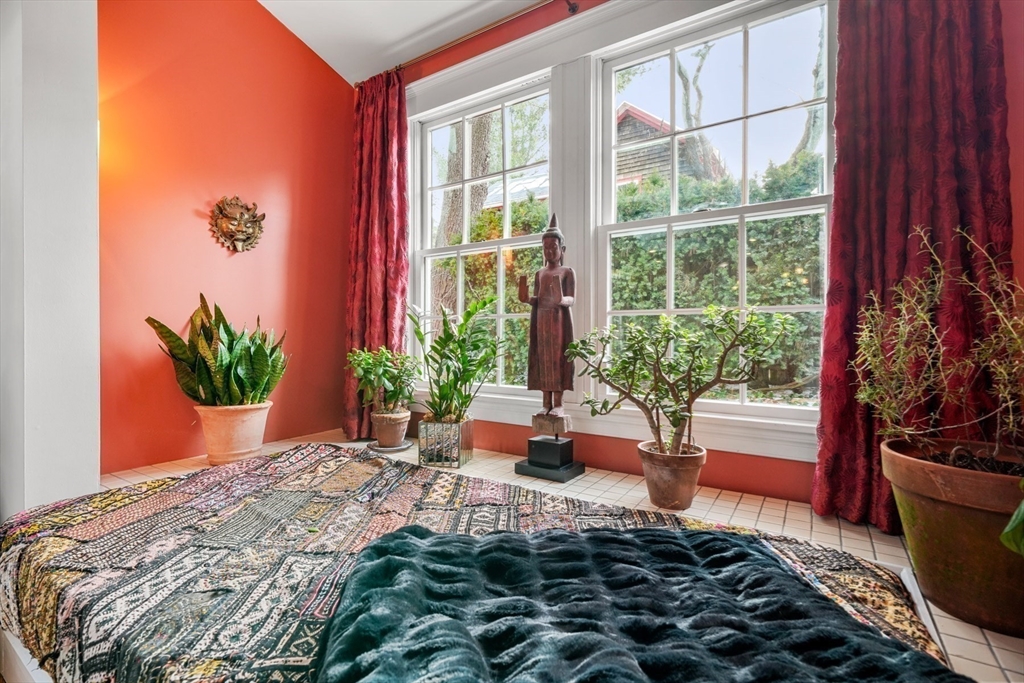 23 Buffum St