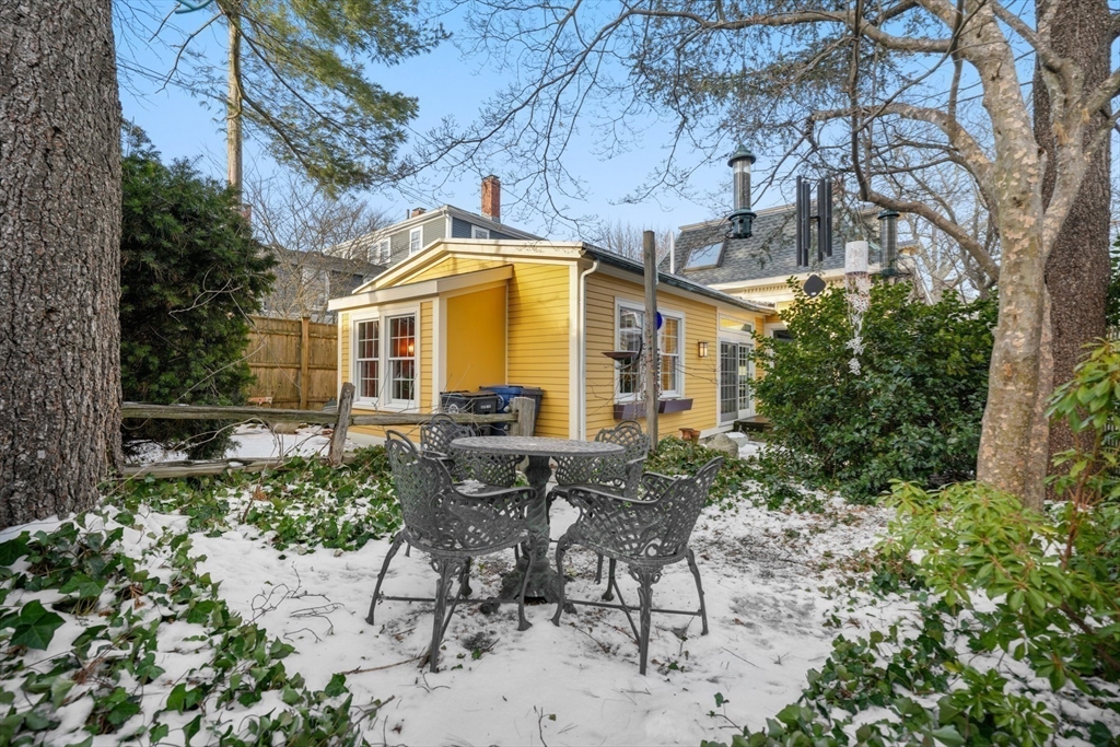 23 Buffum St