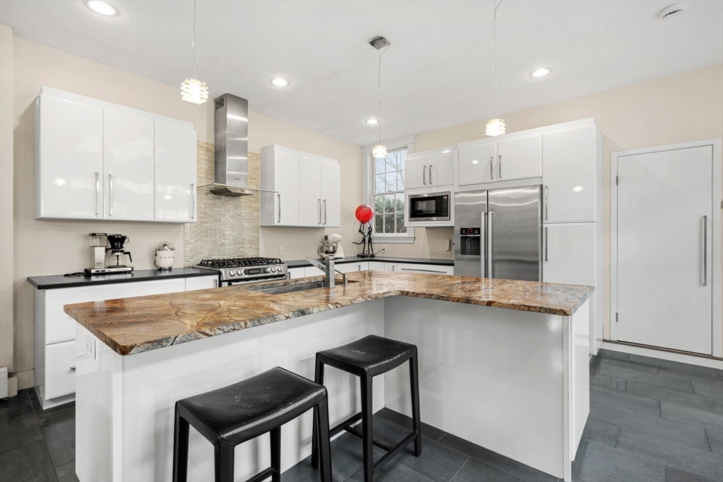 23 Buffum St