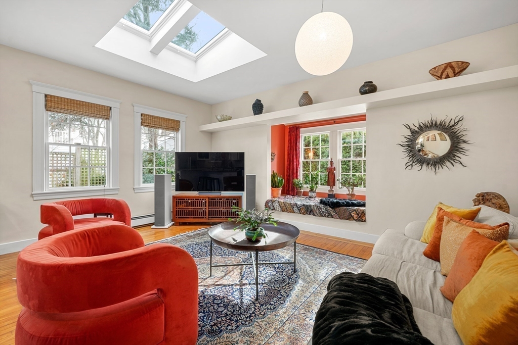 23 Buffum St
