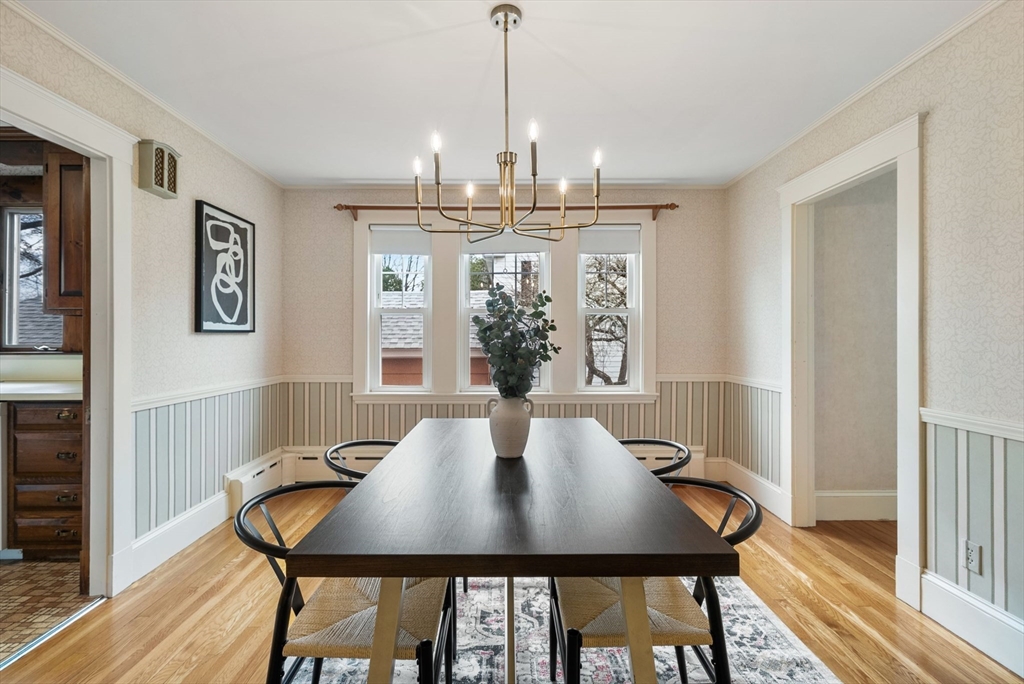 5 Frankwood Ave