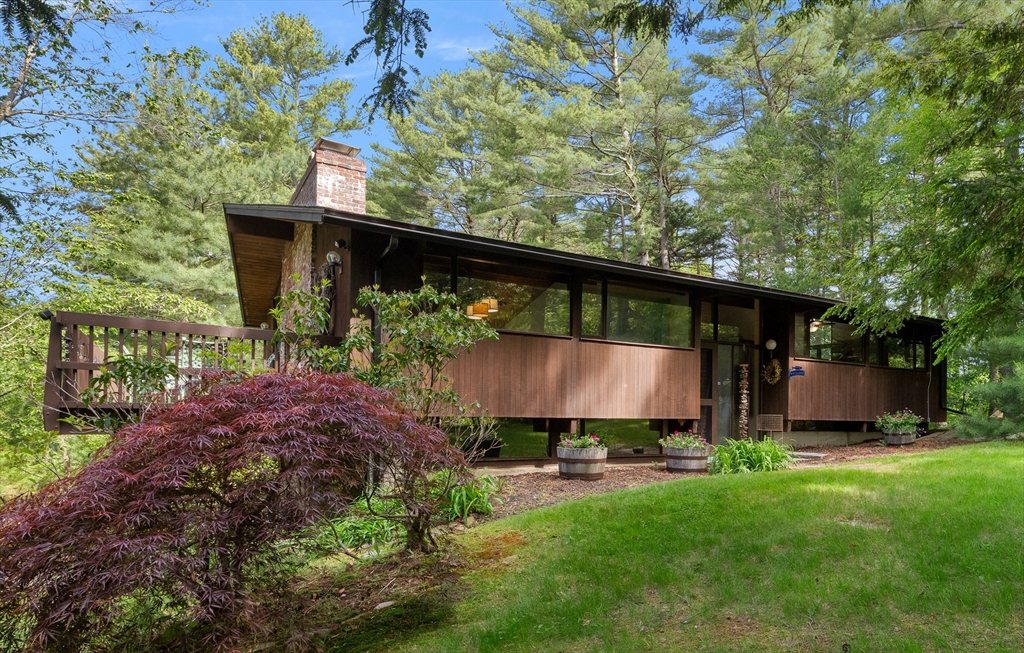 9 Turtleback Rd
