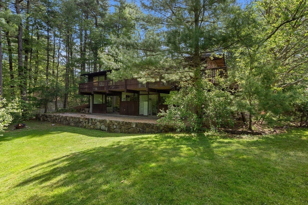 9 Turtleback Rd