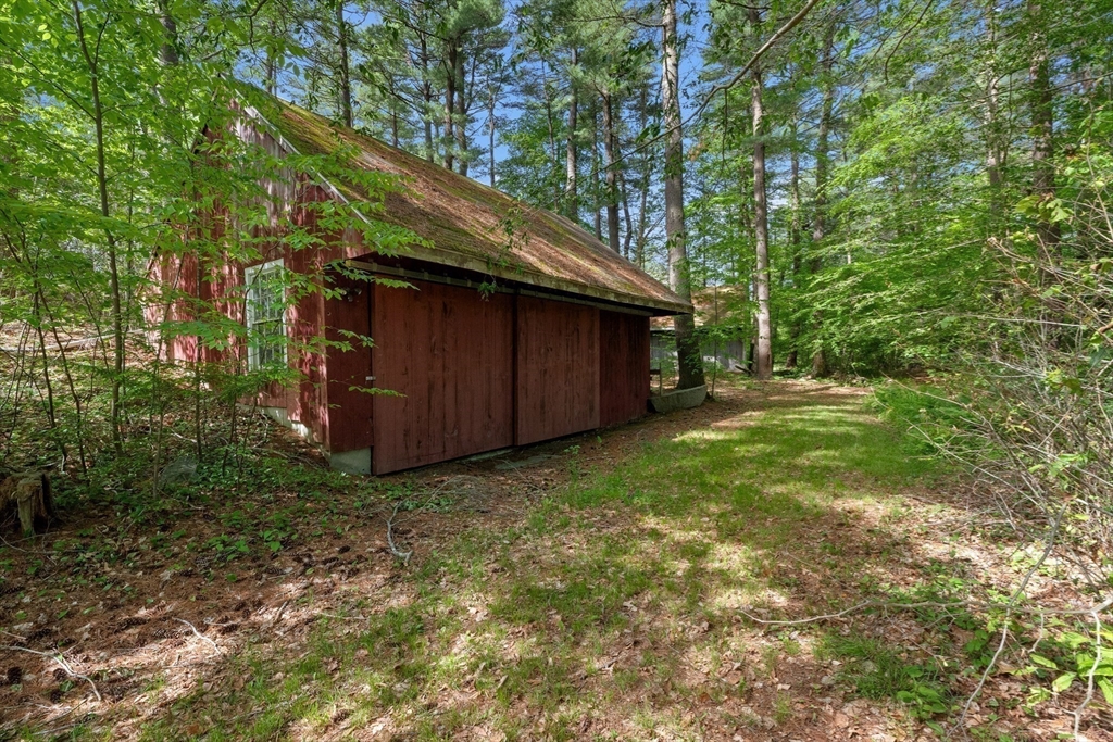 9 Turtleback Rd