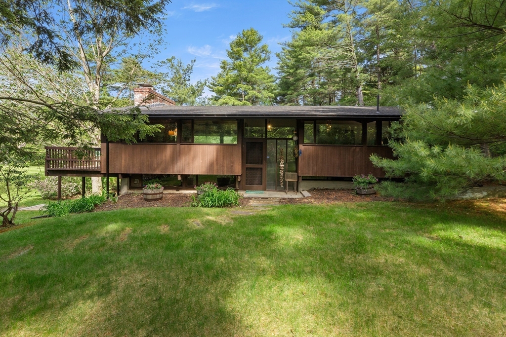 9 Turtleback Rd