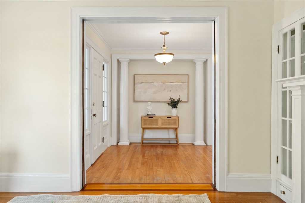 232 Lafayette St
