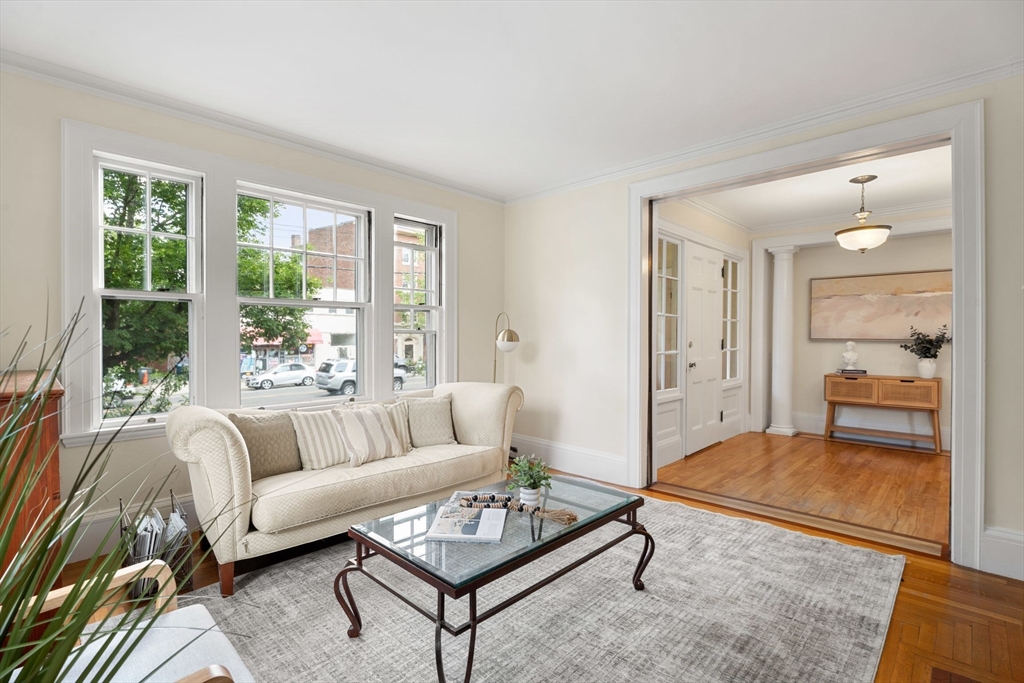 232 Lafayette St