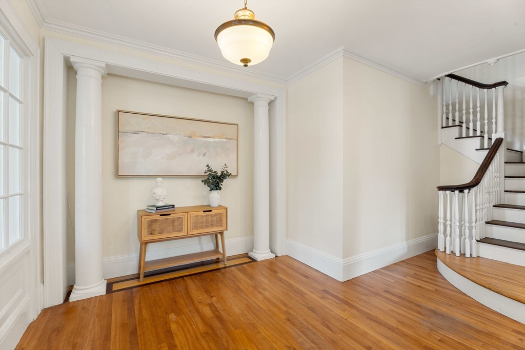 232 Lafayette St