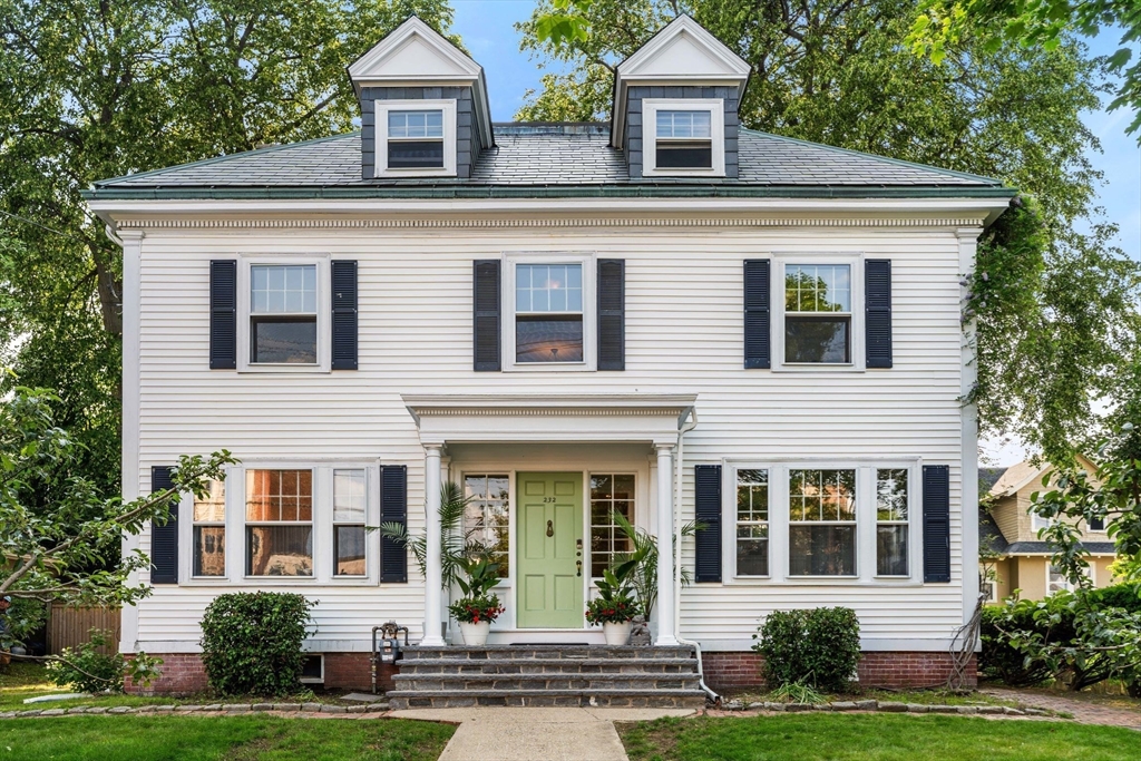 232 Lafayette St