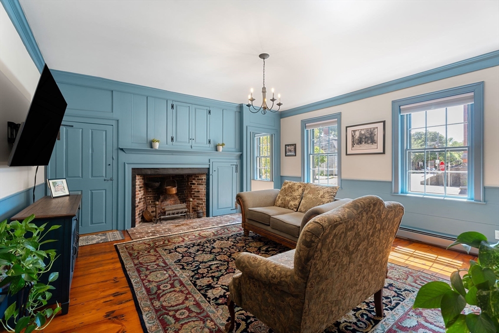 146 Federal St # 146