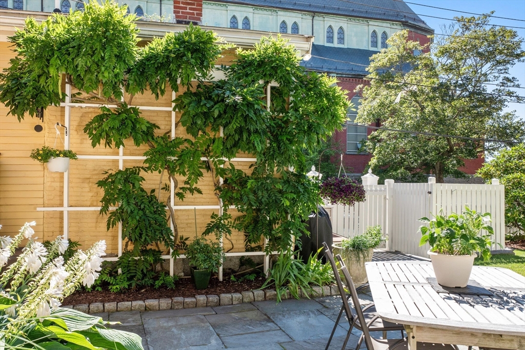 146 Federal St # 146