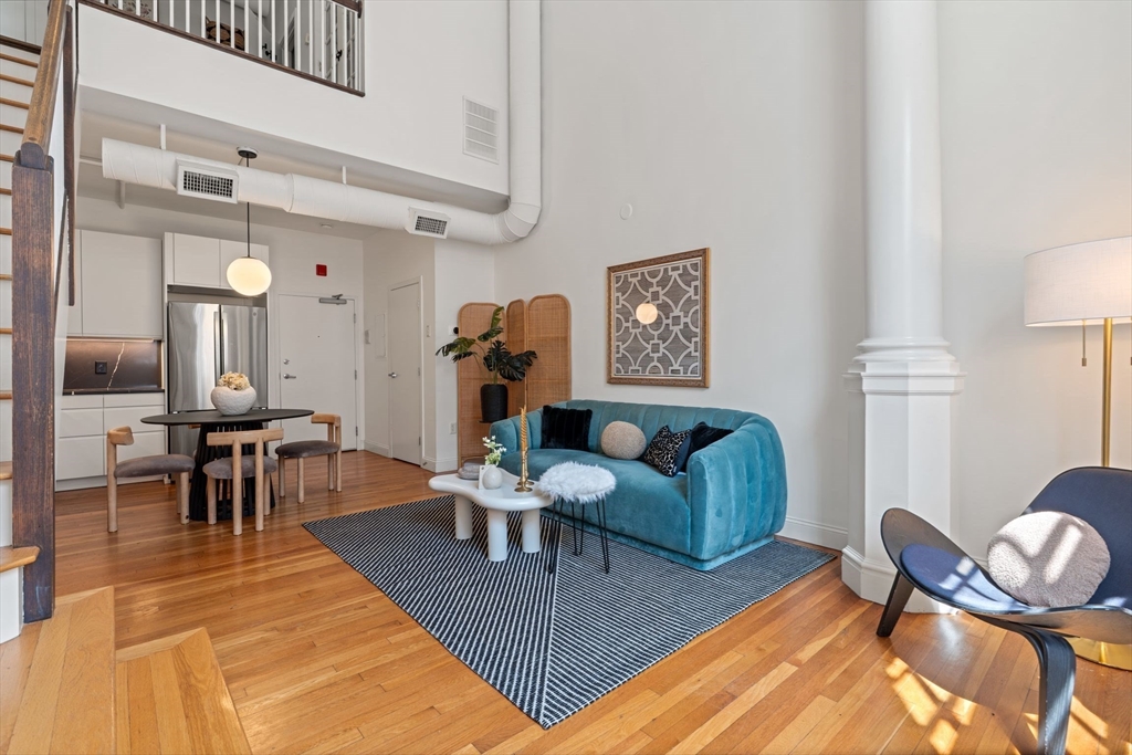 7 Crombie St # 13