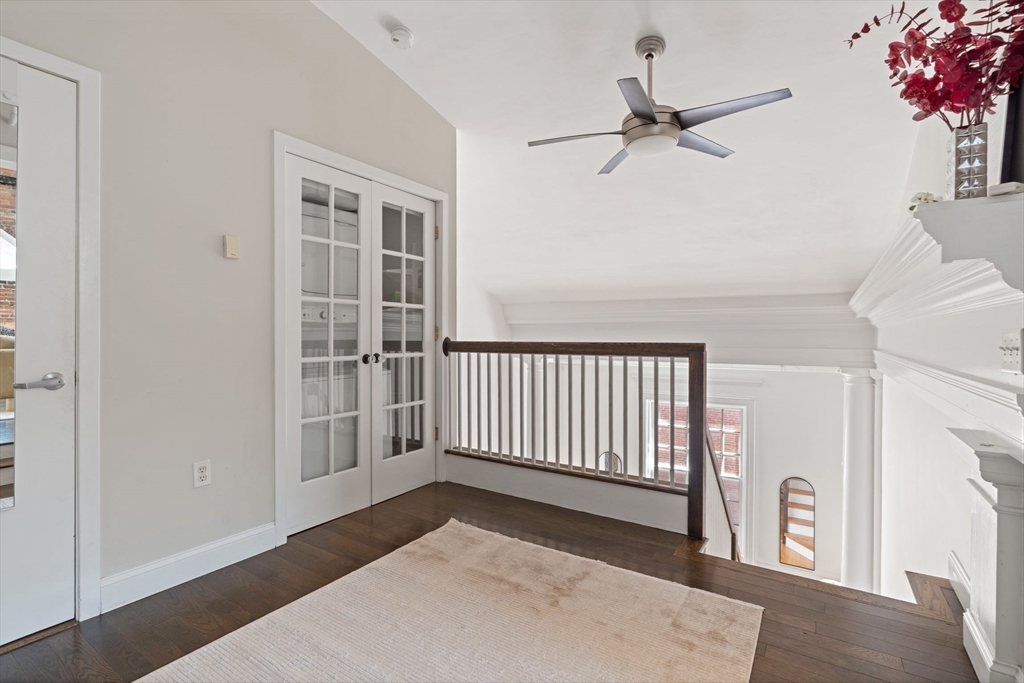 7 Crombie St # 13