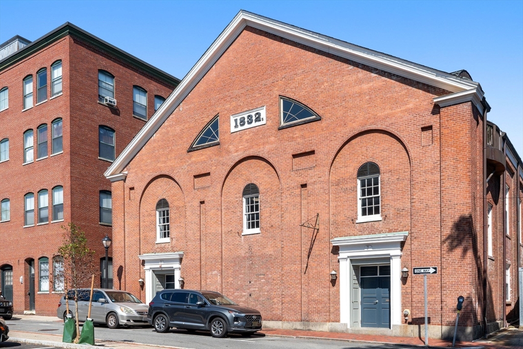 7 Crombie St # 13