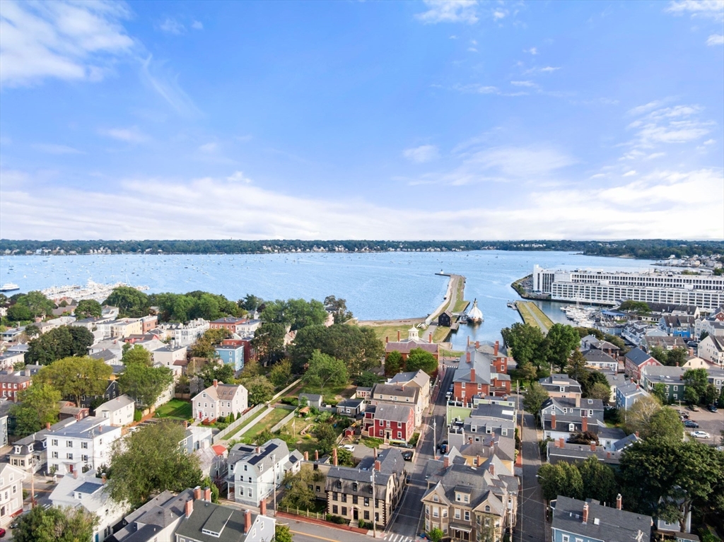 81 Essex St # 1