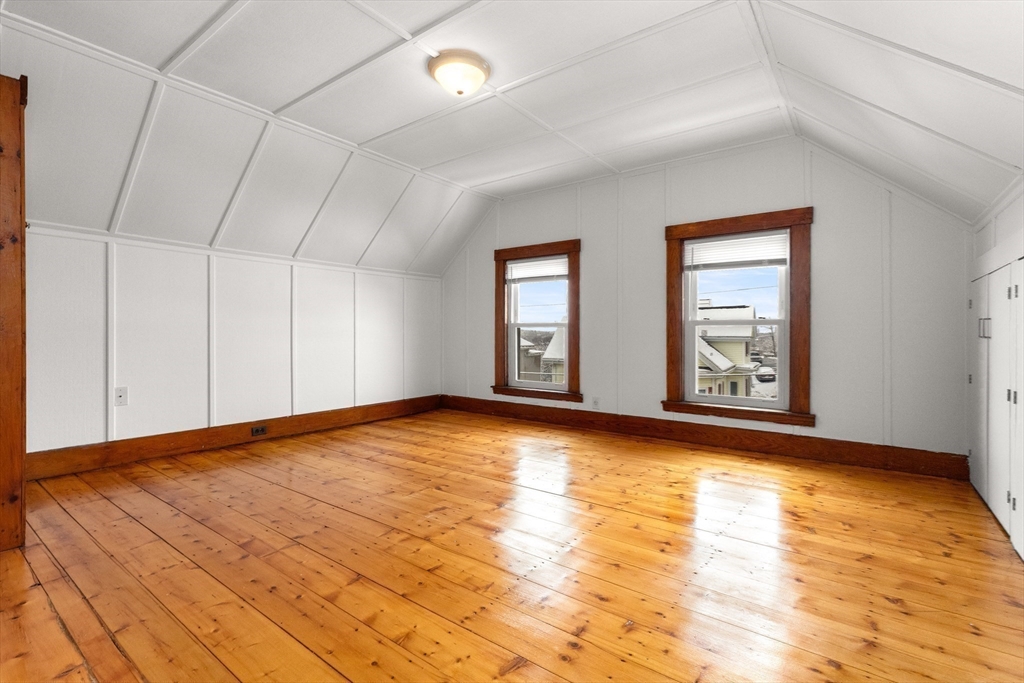 19 Trask St # 2