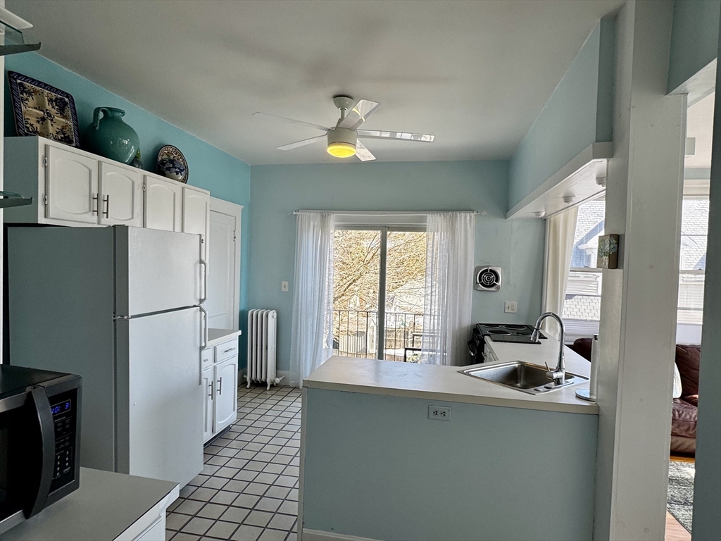 357 Lafayette St # 2