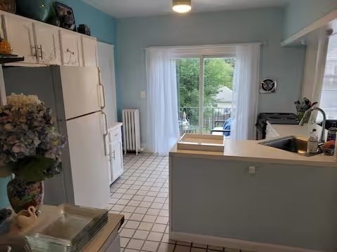 357 Lafayette St # 2